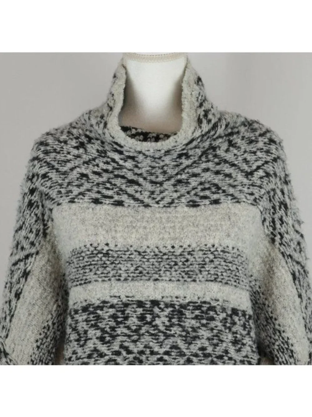 Moth Solita Women's Large Gray Black Wool & Alpaca Funnel Neck Oversize Sweater